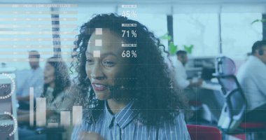 Telefonda konuşan, dijital veri işleme görüntüsünün üzerinde kıvırcık saçlı bir kadın. communication, technology, business, global, networking, internet