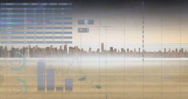 Şehir manzarası üzerinde finansal veri işleme resmi. Küresel finans, iş, bağlantılar, hesaplama ve veri işleme kavramı dijital olarak oluşturuldu.