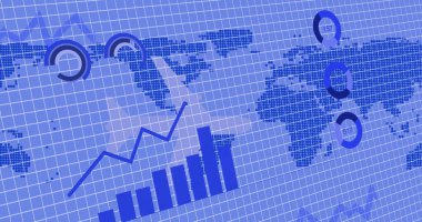 Dünya haritası ve düzlemi üzerinde şema ve veri işleme resmi. Küresel seyahat, teknoloji ve dijital arayüz kavramı dijital olarak oluşturuldu.