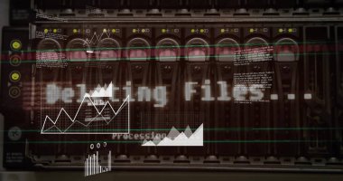 Sunucu odasının üzerindeki veri işleme ve diyagramlarının resmi. İş, teknoloji ve dijital arayüz kavramı dijital olarak oluşturuldu.