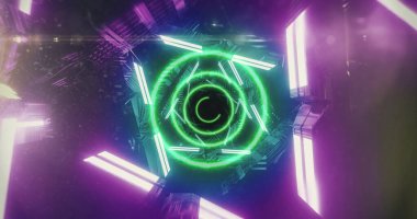 Dönen ışıkların üzerinde yeşil neon dairesel tarayıcı görüntüsü. Ağ, veri, dijital arayüz, bağlantı, işlem ve iletişim, dijital olarak oluşturulmuş resim.