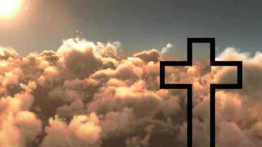 Günbatımı bulutlarına karşı haç silueti ve arka planda animasyon efektleri. Ruhani, inanç, din, ilham