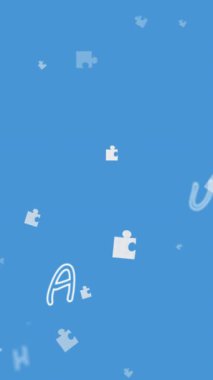 Mavi arka planda yüzen bulmacaların ve harflerin animasyonu. Ulusal bulmaca günü ve beyin aktivitesi konsepti dijital olarak oluşturuldu.