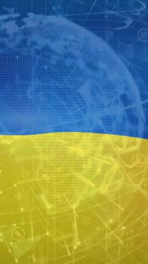 Ukrayna bayrağı üzerindeki dünya ve bağlantıların animasyonu. Ukrayna krizi ve uluslararası politika kavramı dijital olarak oluşturuldu.