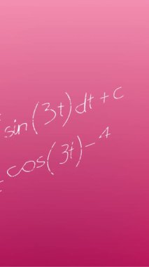 Pembe arka planda elle yazılmış matematiksel formüllerin animasyonu. Bilim, matematik ve öğrenme konsepti dijital olarak oluşturulmuş video.