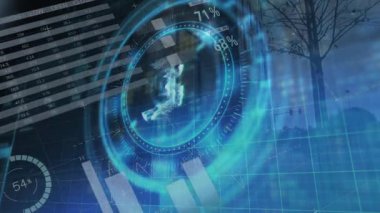 Okuldaki küresel harita ve veri tabloları ile gelecekteki dijital arayüzün animasyonu. Teknoloji, analitik, yenilik