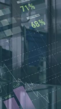 Ofisteki kaldırma üzerinde veri işleme animasyonu. küresel iş, finans ve dijital arayüz kavramı dijital olarak oluşturulmuş video.