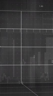 Finansal veri işleme animasyonu ve siyah arka planda yol tabelası. küresel finans, iş ve dijital arayüz kavramı dijital olarak oluşturulmuş video.