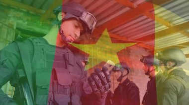 Kamerun bayrağı animasyon kaplamalı taktik teçhizat takan askeri personel. Ordu, asker, kamuflaj, savunma, vatanseverlik, ekipman