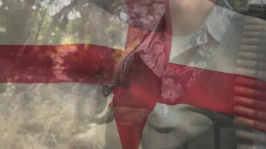 Kapalı gözlü askerlere kırmızı ve beyaz çapraz bayrak animajı. Ordu, vatanseverlik, ulusal bayrak, silahlı kuvvetler, onur, ciddiyet