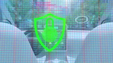 Kırmızı kalkandaki ikonu dijital animasyon ve fütüristik teknoloji arka planına kilitle. Siber güvenlik, koruma, güvenlik, antivirüs, şifreleme, güvenlik