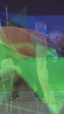 Kafkas adam üzerinde geometrik şekillerin animasyonu ve koşu bıçağı başlamaya hazırlanıyor. Spor stadyumunda profesyonel atlet eğitimi.