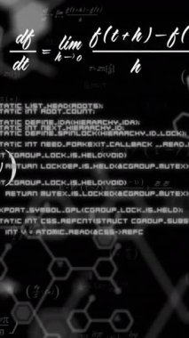 Matematiksel denklemlerin animasyonu ve kara arkaplan üzerinde veri işleme. eğitim ve dijital arayüz kavramı dijital olarak oluşturulmuş video.