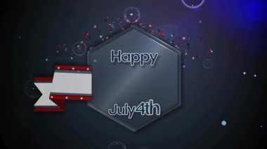 Karanlık zemin üzerinde Mutlu Bağımsızlık Günü metni olan yıldız ve çizgilerin animasyonu. Vatanseverlik, kutlama, Amerika, bayrak, özgürlük, tatil