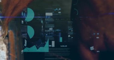 Veri canlandırma animasyonu, araçlarla çalışan kişinin yakın plan görüntüsü üzerine. Analiz, meslek, zanaat, teknoloji, atölye, tasarım