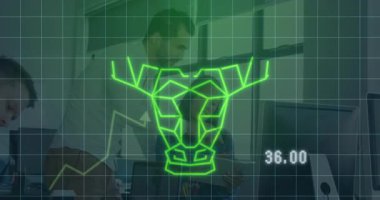 Ofisteki iş adamları için boğa pazarı sembolü ve finansal veri animasyonu. Finans, yatırım, büyüme, analitik, şirket, eğilim