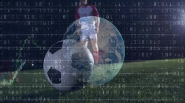 Dünya ve futbol topu ikili kod ve finansal veri animasyonu üzerinde. Finans, teknoloji, küreselleşme, spor, yatırım, ekonomi