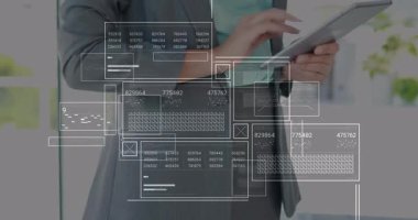 Tablet kullanarak veri işleme animasyon örtüsü, profesyonel iş. Teknoloji, yenilik, iletişim, analiz, şirket, ağ
