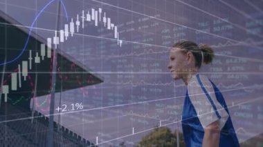 Başarıyı kutluyoruz, finansal verileri ve borsa animasyonu olan iş kadını. başarı, finans, profesyonel, analitik, büyüme, liderlik