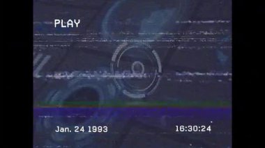 Fütüristik dairesel grafiklerle retro VHS bant arızası efektlerinin animasyonu. Klasik, dijital, çarpıtma, soyut, teknoloji, döngü