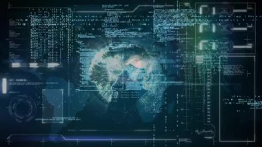 Şifreli dijital kafatası animasyonu fütüristik teknoloji kavramı yaratıyor. Siber uzay, yenilik, sanal, sibernetik, kodlama, yapay zeka