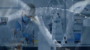 Animasyon deneyi yürütülüyor, laboratuvarda dijital ağ üzerinde çalışan bilim adamı. Teknoloji, yenilik, araştırma, veri, fütüristik