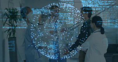 Hastanede, tıbbi uzmanlar dijital veri ağıyla tartışırken animasyon örtüşüyor. Sağlık, teknoloji, danışma, işbirliği, yenilik, ağ