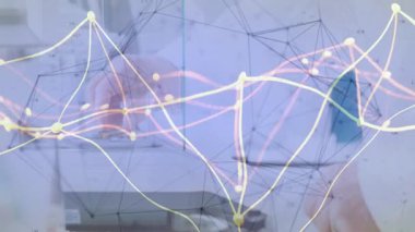 Teknolojiyle etkileşim, veri görselleştirmesi ve ağ bağlantılarını keşfeden eller. yenilik, bağlantı, dijital, arayüz, ağ oluşturma, keşif