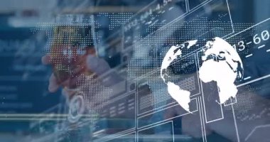 İş ortamı üzerinde dünya haritası ve finansal veri işleme animasyonu. Küresel, finans, analitik, ekonomi, teknoloji, dijital