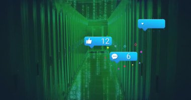 Veri merkezi koridorunda sosyal medya bildirimleri ve ikili kod animasyonu. Teknoloji, dijital, siber güvenlik, ağ, sunucu, bağlantı