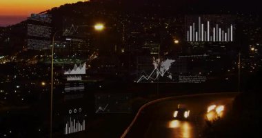 Trafiği hareket ettirerek gece şehir manzarası üzerinde veri analizi grafikleri canlandırmak. veri görselleştirme, teknoloji, modern, kentsel, ulaşım, gece vakti