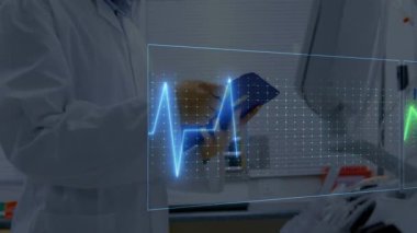 Kalp atış hızı monitörü animasyon örtülü tıbbi profesyonel analiz verileri. Sağlık, teknoloji, kardiyoloji, izleme, analiz, dijital