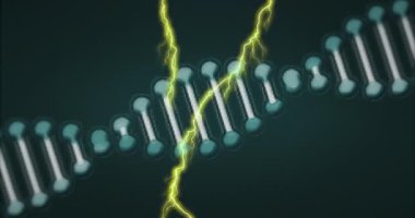 Karanlık arka planda yıldırım animasyonu olan DNA ipliği dinamik bir etki yaratıyor. Genetik, biyoteknoloji, bilim, araştırma, yenilik, enerji