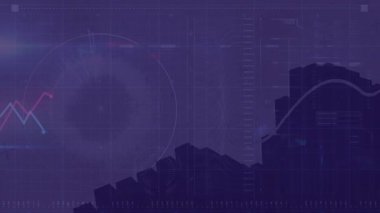 Arka planda finansal grafikleri ve veri animasyonu olan şehir manzarası. Finans, teknoloji, ekonomi, yatırım, analitik, kentsel