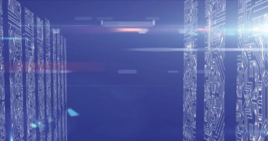 Sanal uzayda parlayan devre desenleri olan gelecekçi dijital arayüz. Teknoloji, yenilik, siber alan, elektronik, neon