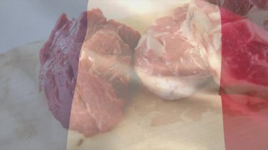 Aşçılık animasyonunda şeffaf Fransız bayrağı renkleri üzerinde çiğ et kesikleri gösteriliyor. Gastronomi, mutfak, kasap, gurme, aşçılık, yemek