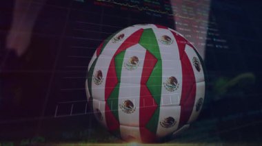 Finansal grafikleri olan Meksika bayrağı temalı futbol topunun animasyonu. finans, yatırım, spor, analiz, ekonomi, para birimi