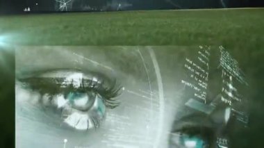 Futbol sahası üzerinde bağlantı ağı ve veri işleme animasyonu. Teknoloji, spor, bağlantı, dijital, görselleştirme, analitik