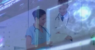 Dijital animasyonlu hasta çizelgesini gözden geçirmek, hastanede işbirliği yapan doktorlar. Sağlık, takım çalışması, işbirliği, yenilik, tıbbi, teknoloji