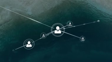 Koyu yeşil arkaplan üzerinde bağlantılar ve veri işleme animasyonu ağı. Teknoloji, dijital, iletişim, fütürist