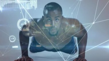 Şınav çeken, dijital veri ve ağ bağlantılarının animasyonunu yapan adam. Fitness, teknoloji, siber, egzersiz, yenilik, güç