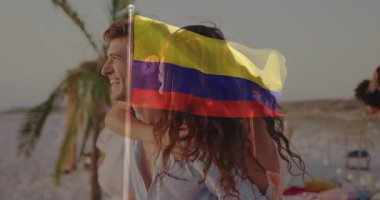 Kolombiya bayrağı animasyon sahnesiyle sahilde yürüyen çift. Romantizm, tatil, tatil, seyahat, tropik