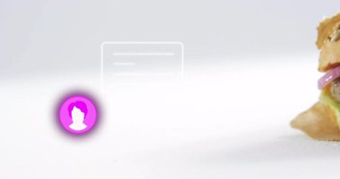 Parlak profil animasyonunun yanında marul ve peynirli hamburger. Fast food, dijital, avatar, neon