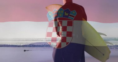 Sahilde sörf tahtası taşıyan, Hırvat bayrağı animasyon kaplamalı sörfçü. Sörf, okyanus, dalgalar, yaz, eğlence, dinlenme