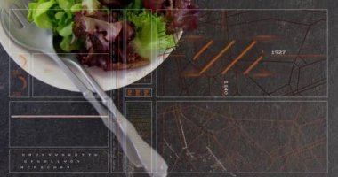 Tabakta taze salata ve dijital veri işleme animasyonu. sebze, beslenme, sağlıklı beslenme, teknoloji, analitik, yenilik