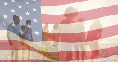 Amerikan bayrağı plajda rahatlayan bir grup arkadaşa, animasyon tarzında. Vatanseverlik, bağımsızlık, yaz, tatil, özgürlük, açık hava