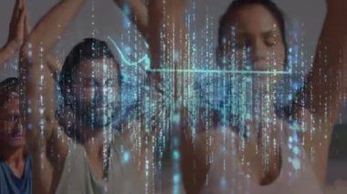 Dijital veri ve teknoloji animasyonlarıyla yoga yapan insanlar. Meditasyon, sağlık, fütüristik, yenilik, fitness, rahatlama