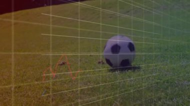 Futbol topunu tekmelemek, veri eğilimlerini gösteren finansal grafik animasyonu olan bir oyuncu. Spor, finans, analitik, atlet, performans, strateji
