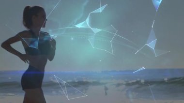 Sahilde koşan, dijital küre animasyonu ile gezen, manzaranın tadını çıkaran bir kadın. Egzersiz, fitness, teknoloji, yenilik, doğa, manzara