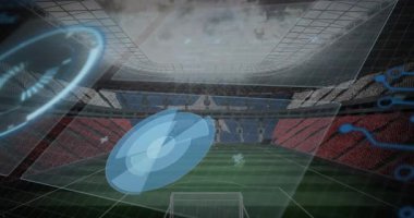 Bulutlu gökyüzü olan boş futbol stadyumunun üzerinde geleceksel veri işleme animasyonu. Teknoloji, yenilik, dijital, sanal, spor, bulut hesaplama